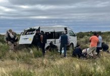 Volcó una furgoneta en la que viajaba un grupo religioso en Mendoza: hubo 14 heridos, incluido un menor en grave estado