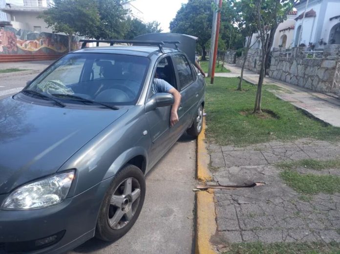 Es perito de autos robados y se llevaron el suyo a metros de su lugar de trabajo: “Es tragicómico”
