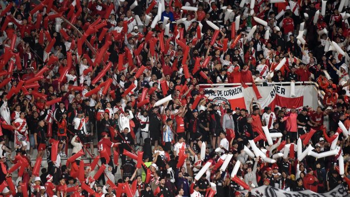 La furia de los fanáticos de River en Córdoba tras la eliminación de la Copa Argentina: “El ciclo de Gallardo está terminado”