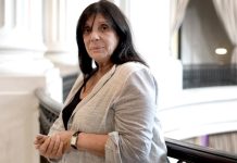 Teresa García: “Con el peronismo no alcanza para 2027”