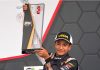 Tiene 13 años, los mismos managers que Colapinto, brilló en el Mundial de Karting y busca ser el primer panameño en la F1